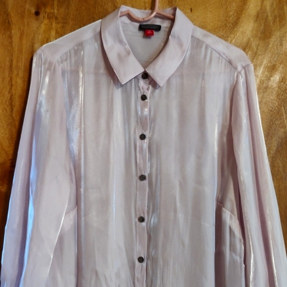 NWT Vince Camuto Womens Shimmery Pink Long Sleeve Tie-Front Button Blouse Sz 2X - Picture 3 of 11